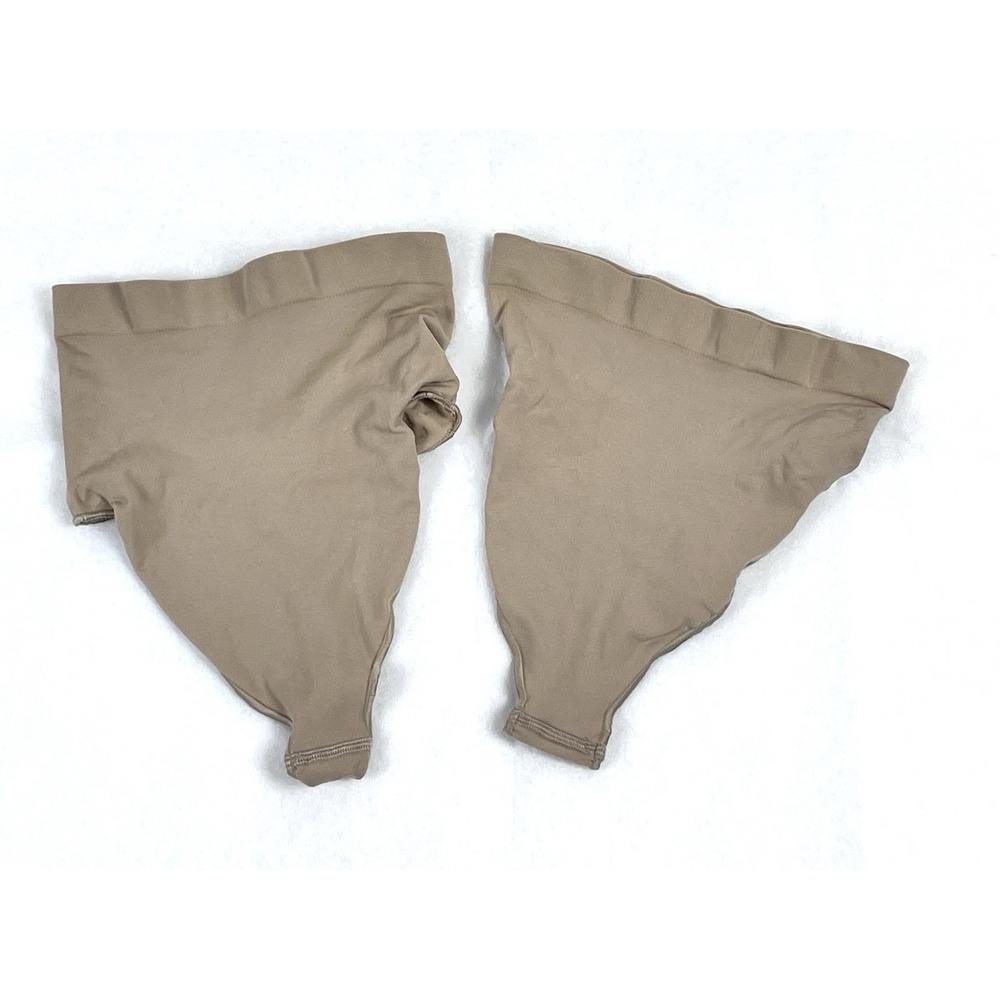 2 - SKIMS Seamless Sculpt Mid Waist Thong Panty Size M New NO TAGS (P18)